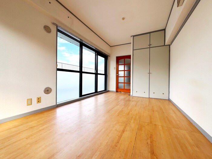 物件内観写真7　(居室)