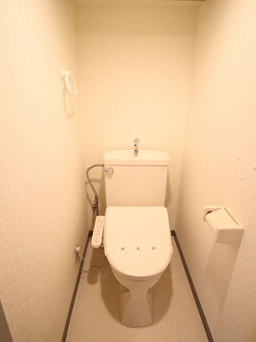 物件内観写真10　(トイレ)