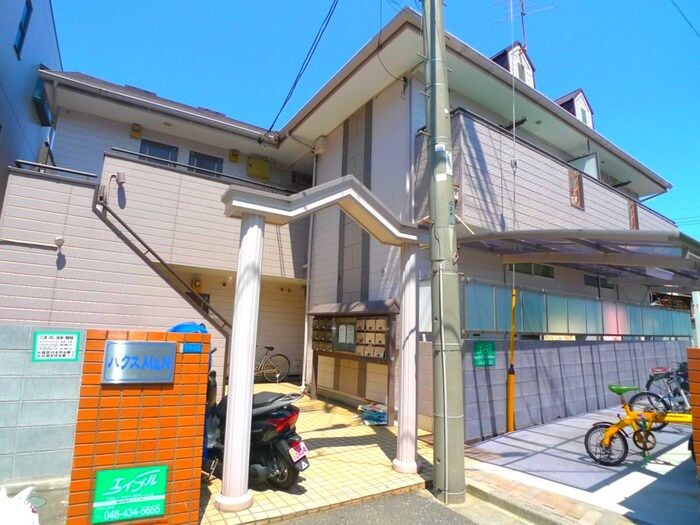 物件外観写真1　(外観写真)