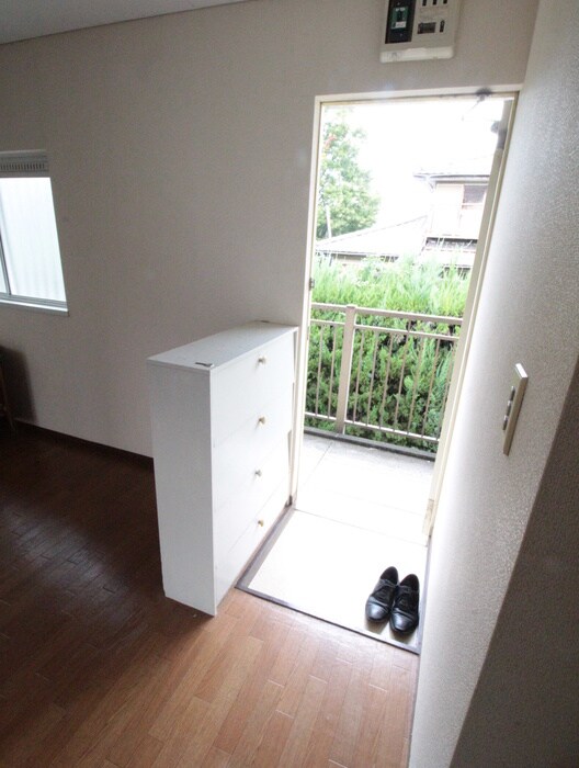 物件内観写真16　(廊下)