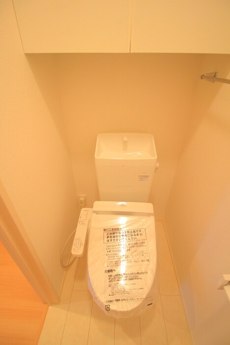 物件内観写真16　(トイレ)