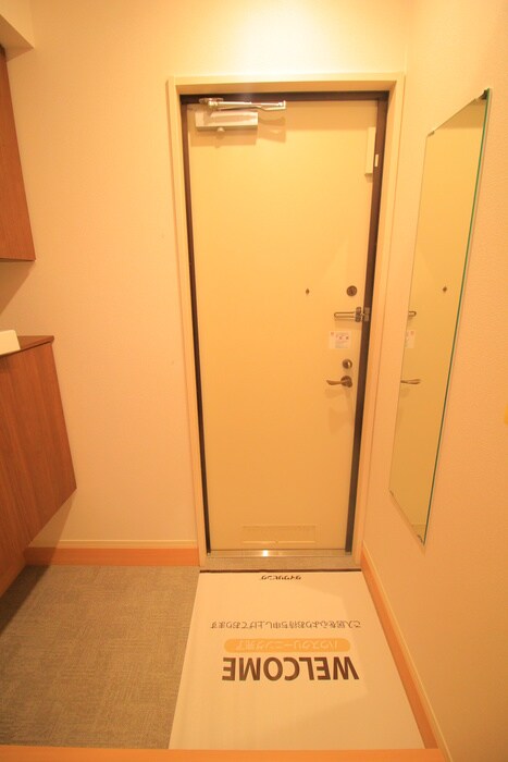 物件内観写真20　(玄関)