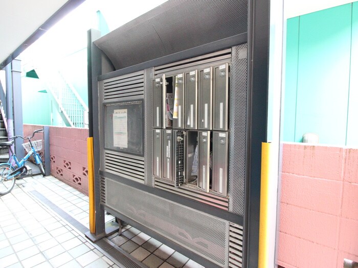 物件外観写真6　(建物設備)