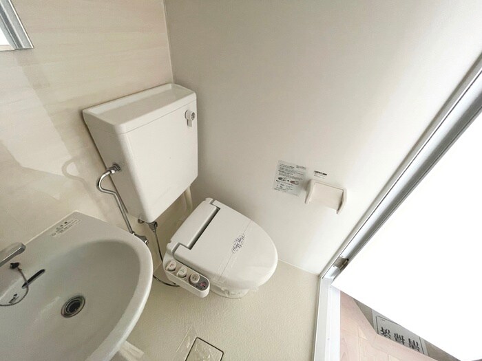 物件内観写真12　(トイレ)