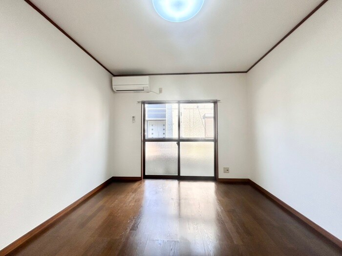 物件内観写真18　(居室)