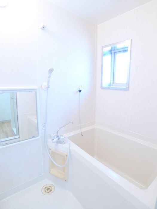 物件内観写真9　(バス／シャワールーム等)