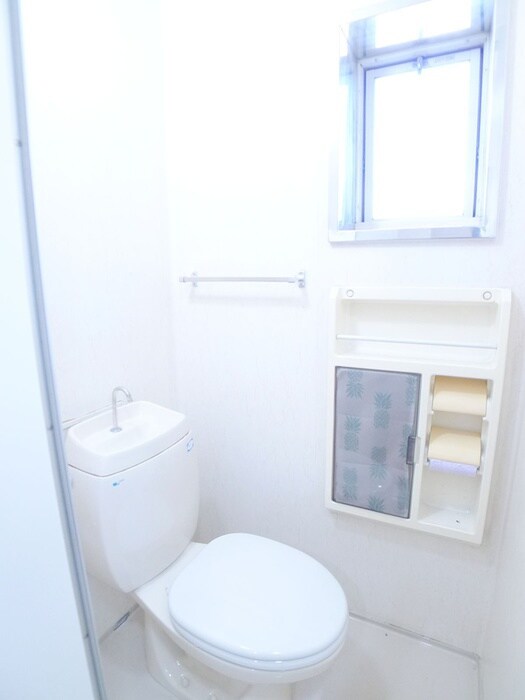 物件内観写真11　(トイレ)