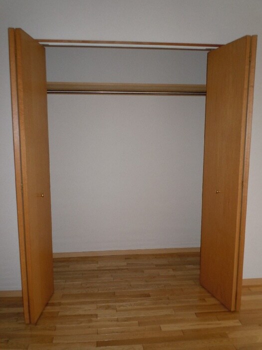 物件内観写真10　(収納)