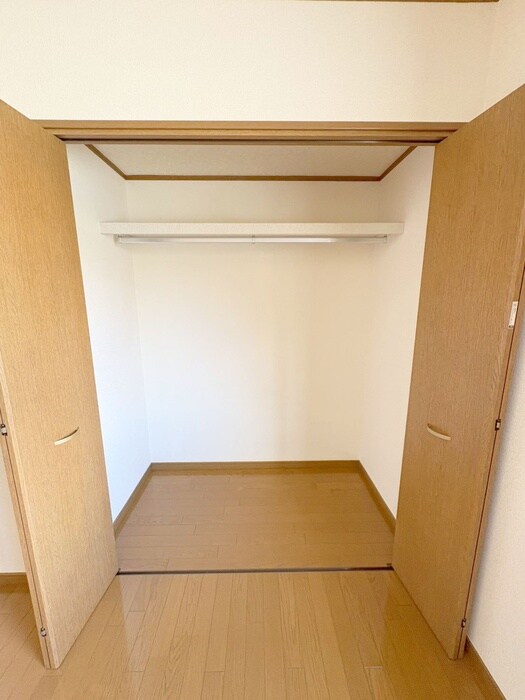 物件内観写真7　(収納)