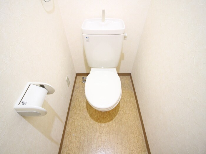 物件内観写真14　(トイレ)