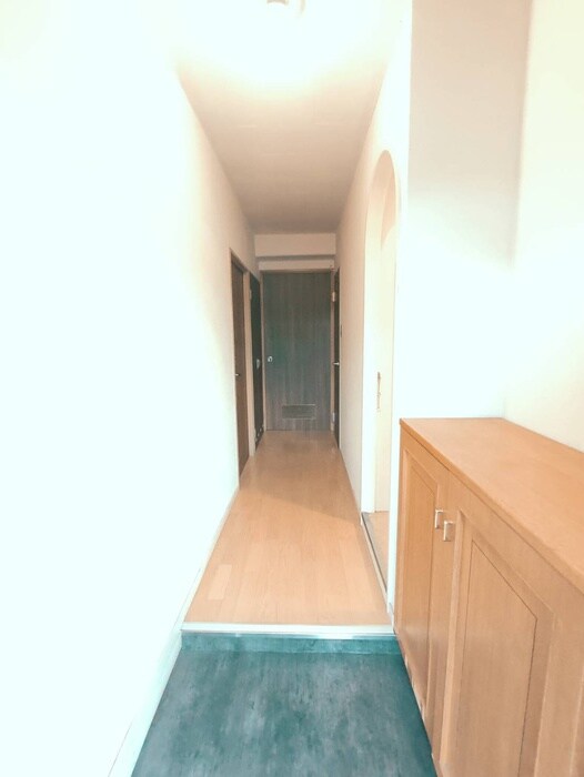 物件内観写真19　(廊下)