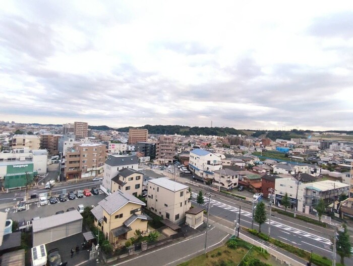 物件内観写真22　(室内からの展望)