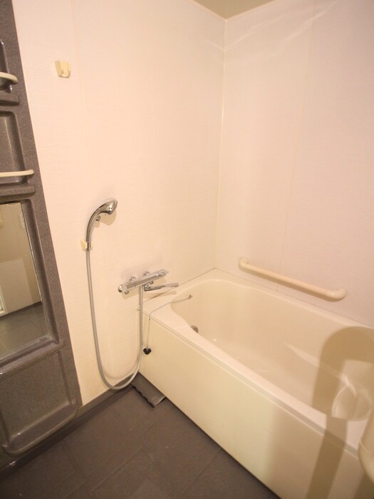 物件内観写真9　(バス／シャワールーム等)