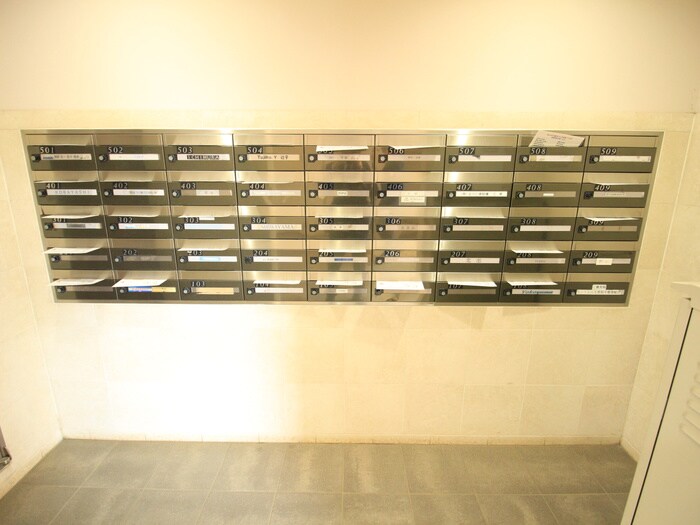 物件外観写真4　(建物設備)