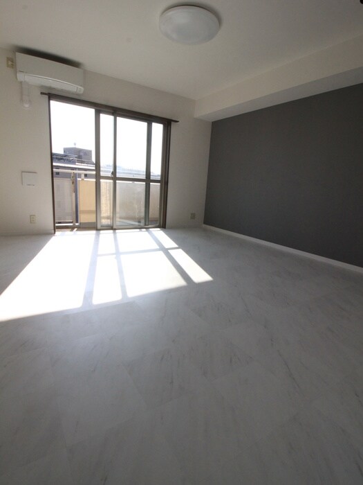 物件内観写真18　(居室)