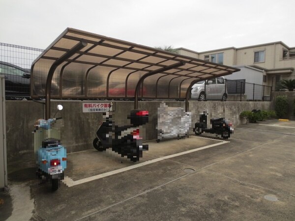 バイク置き場