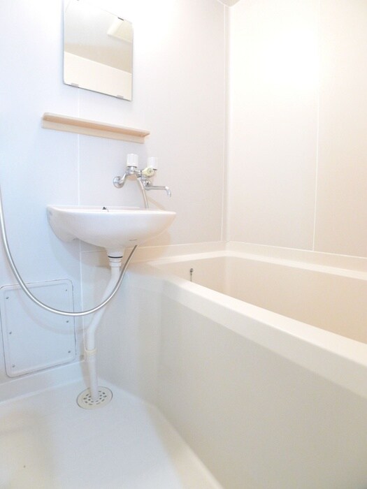 物件内観写真11　(バス／シャワールーム等)