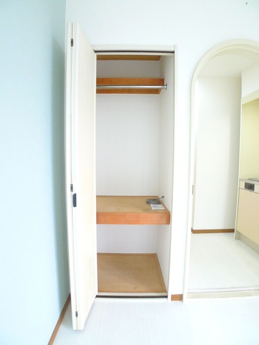 物件内観写真13　(収納)