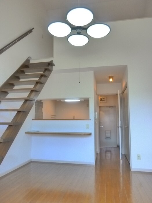 物件内観写真8　(居室)