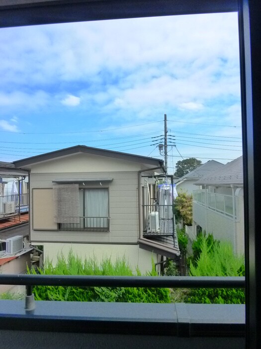 物件内観写真16　(室内からの展望)