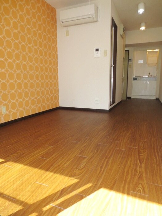 物件内観写真6　(居室)