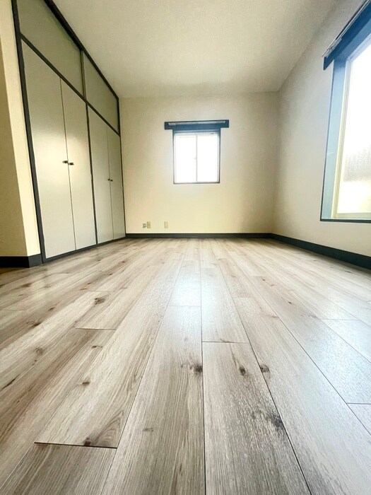 物件内観写真19　(居室)