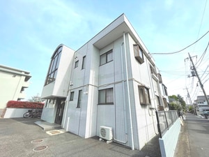 C・ファースト立川外観写真