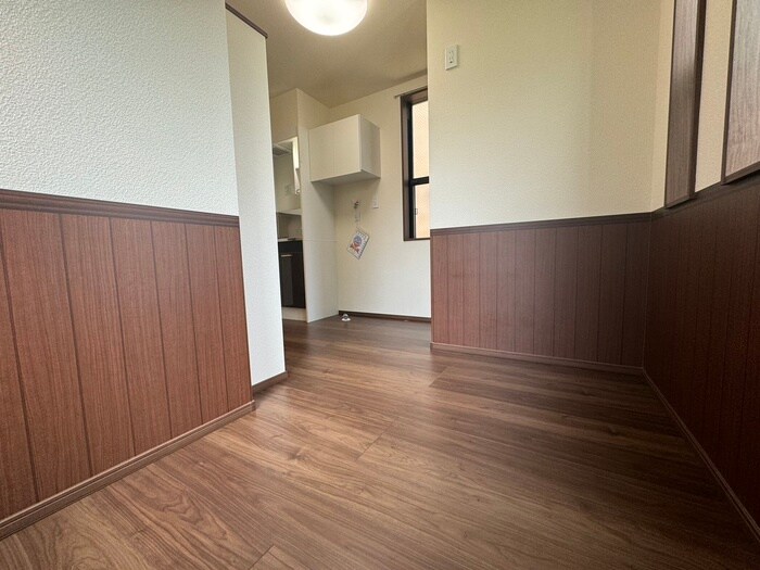 物件内観写真9　(居室)