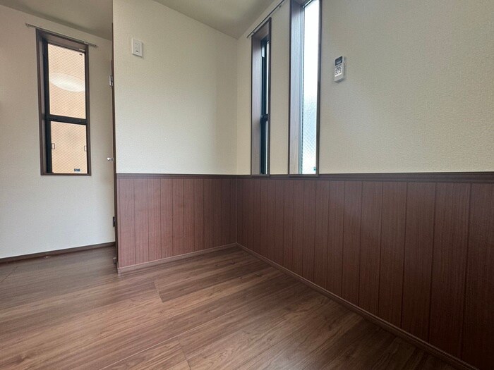 物件内観写真18　(居室)