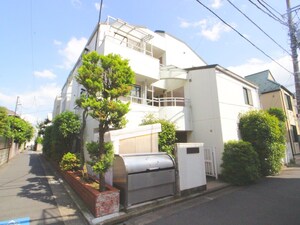 レジデンス　イズミ外観写真