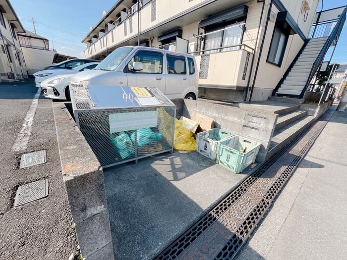 物件外観写真4　(建物設備)