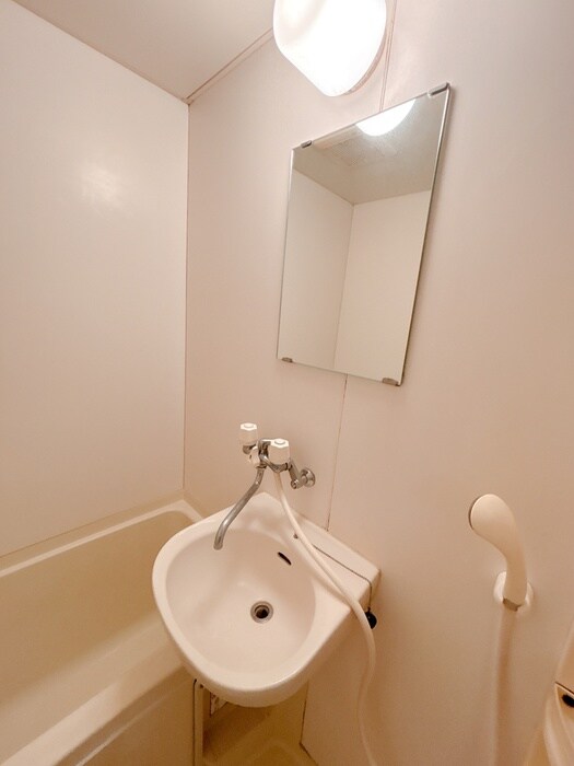 物件内観写真13　(洗面)