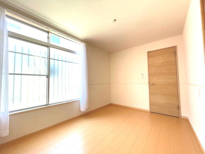 物件内観写真14　(居室)