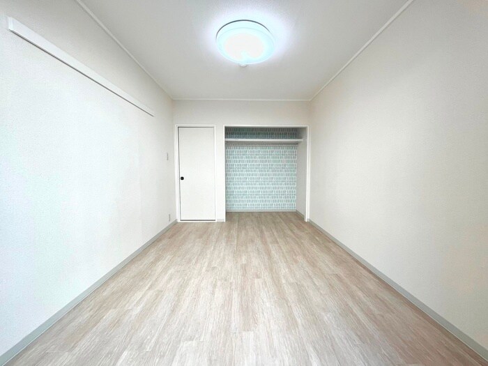 物件内観写真17　(居室)