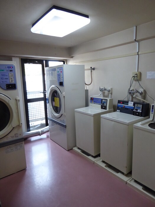 物件外観写真5　(建物設備)