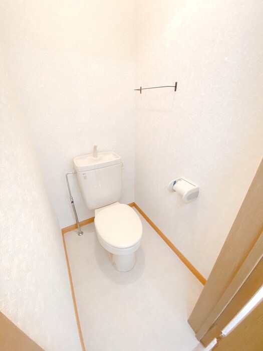 物件内観写真10　(トイレ)