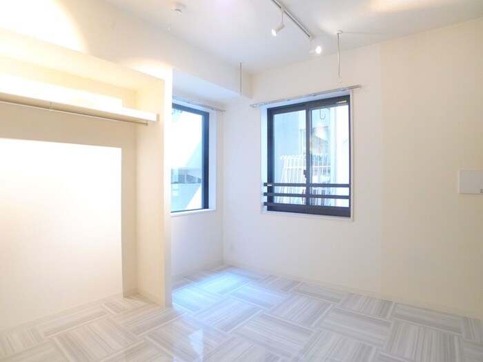 物件内観写真11　(居室)