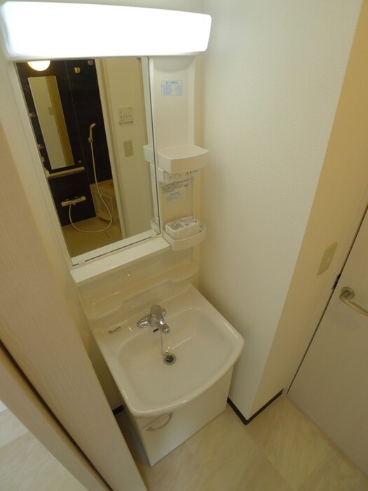 物件内観写真13　(洗面)