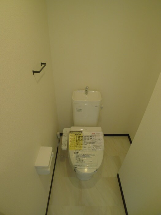 物件内観写真15　(トイレ)