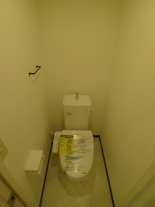 物件内観写真15　(トイレ)