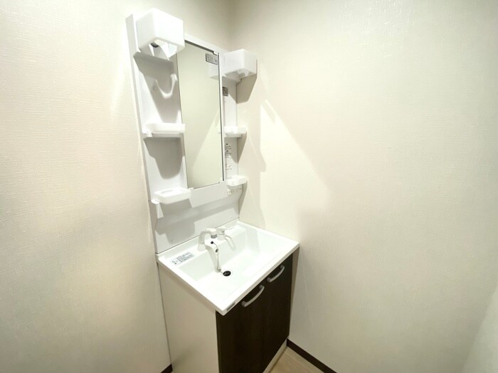 物件内観写真13　(洗面)