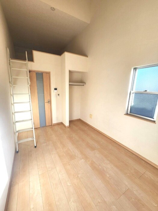 物件内観写真7　(居室)