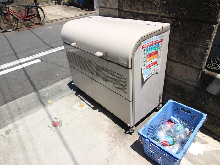 物件外観写真6　(建物設備)