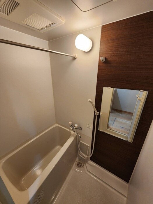 物件内観写真12　(バス／シャワールーム等)