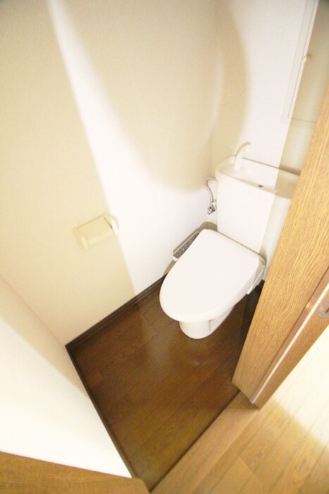 物件内観写真6　(トイレ)