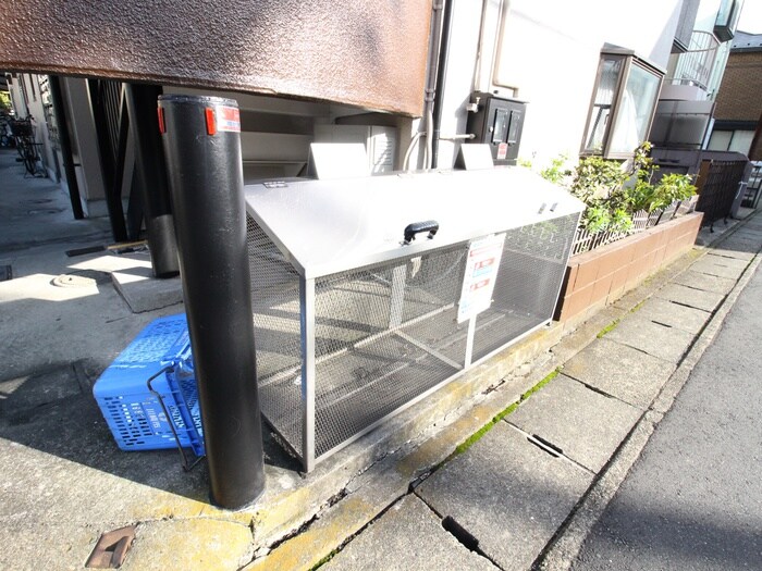 物件外観写真6　(建物設備)