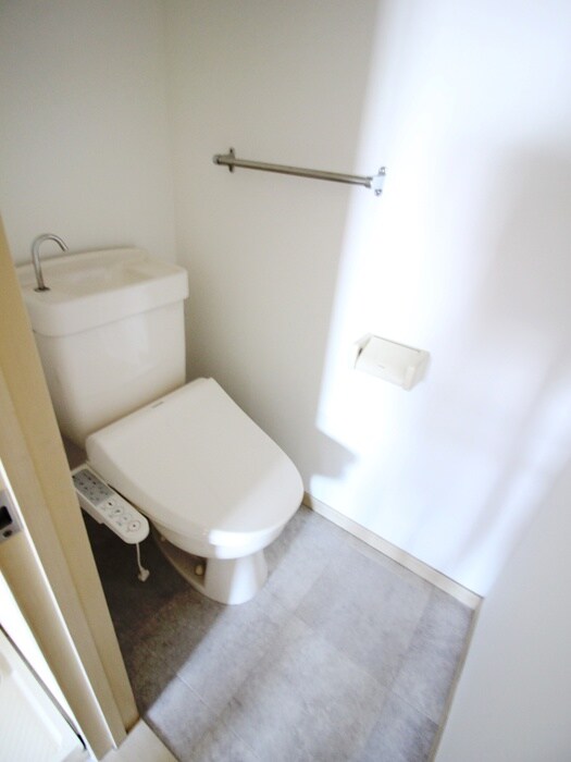 物件内観写真10　(トイレ)