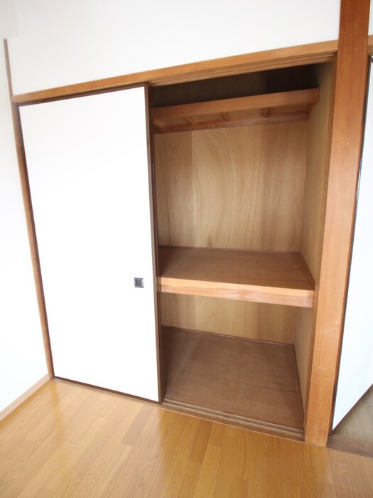 物件内観写真13　(収納)