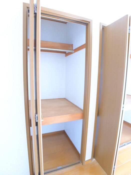 物件内観写真10　(収納)