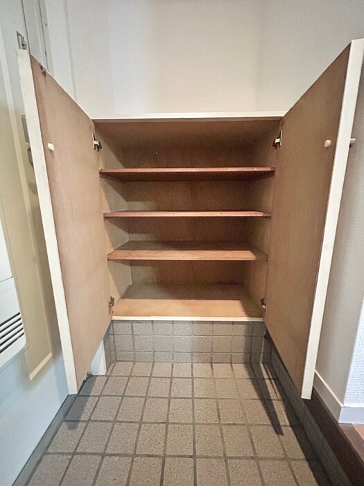 物件内観写真16　(靴箱)